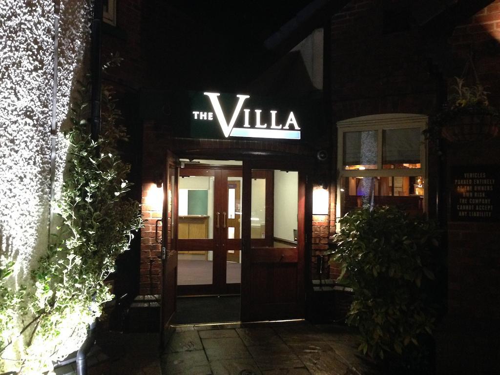 The Villa Express Kirkham  Luaran gambar